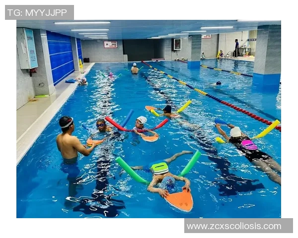 系统化游泳训练方法探索与技巧提升分析 系统化游泳训练方法探索与技巧提升分析